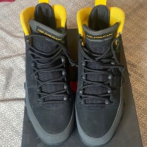 jordan retro 9 university gold